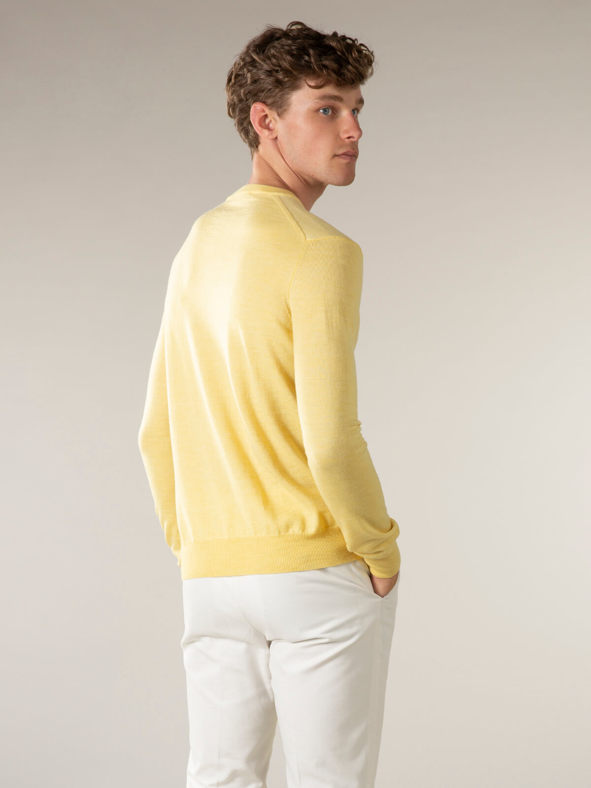 Mahdi V-Neck Sweater - Yellow