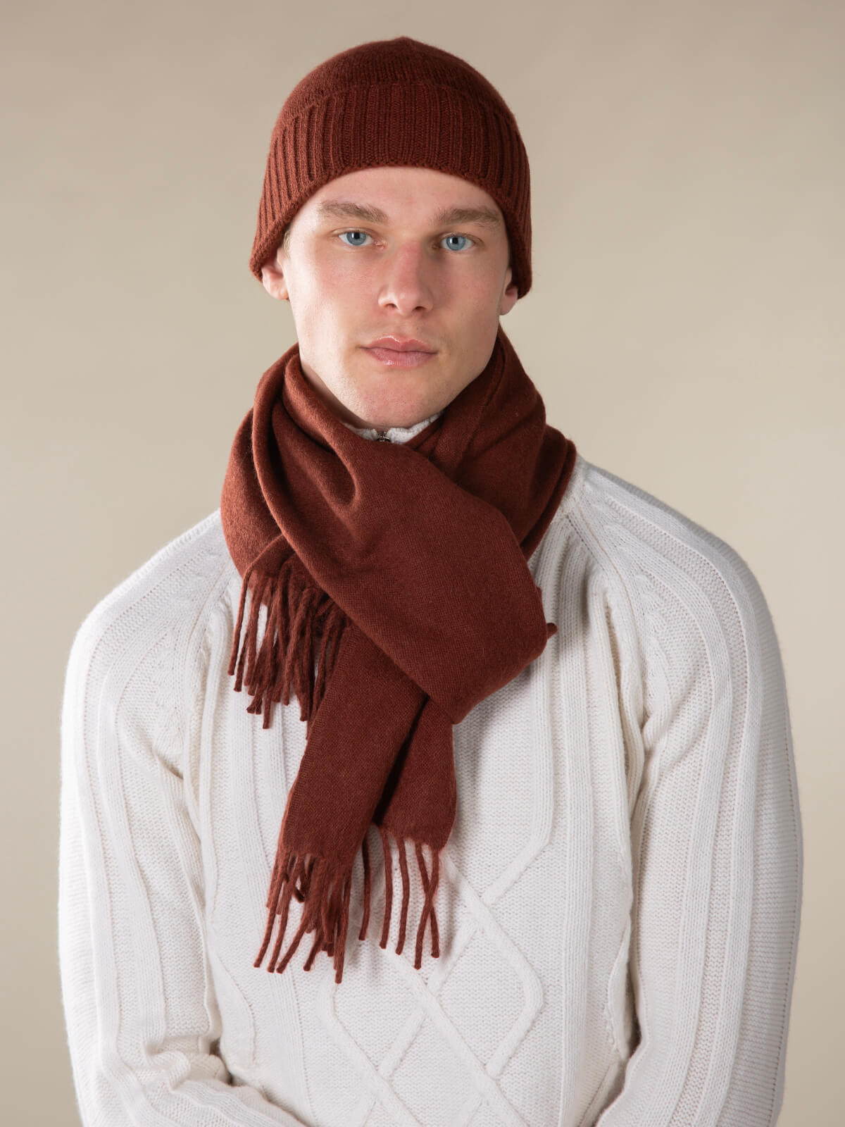 Lathyn Scarf - Maroon